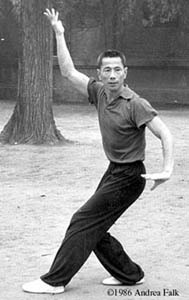 A person posing for a picture
Description automatically generated with low confidence